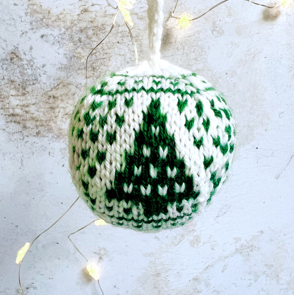 Yule Christmas Bauble (e-pattern)