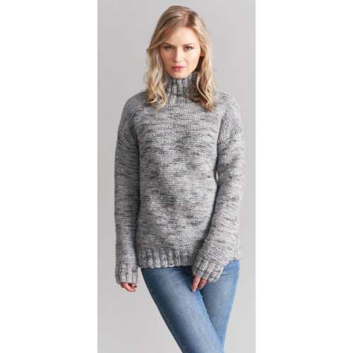 1012 Back Buttoning Sweater | RRP$8.95